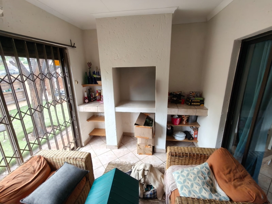 3 Bedroom Property for Sale in Safari Gardens North West